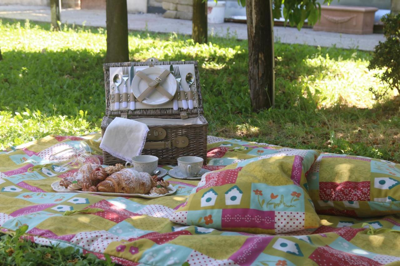 Apartamento Emy'S Country House Castellammare di Stabia Exterior foto